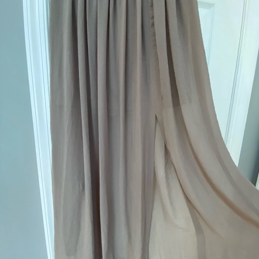 H&M maxi skirt size 6 - Picture 2 of 4